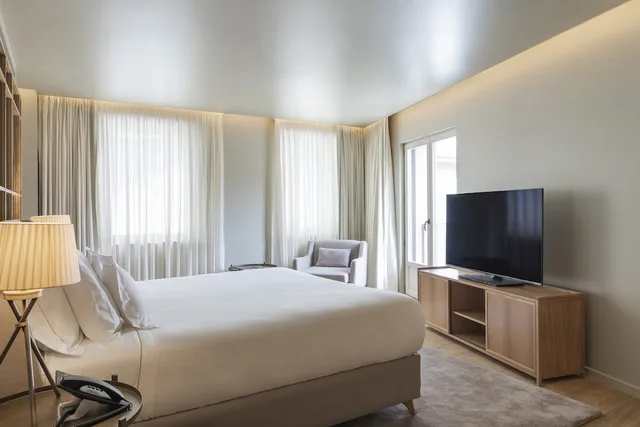 غرفة بريميوم بسرير كينج بشرفة، Casa Da Companhia Hotel 3/4