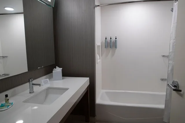 غرفة بسريرين كوين لذوي الإعاقة، Courtyard by Marriott Greenville Mauldin 3/4