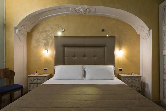 غرفة سوبيريور بسرير كينج بإطلالة على المدينة، Relais Maddalena 1/10