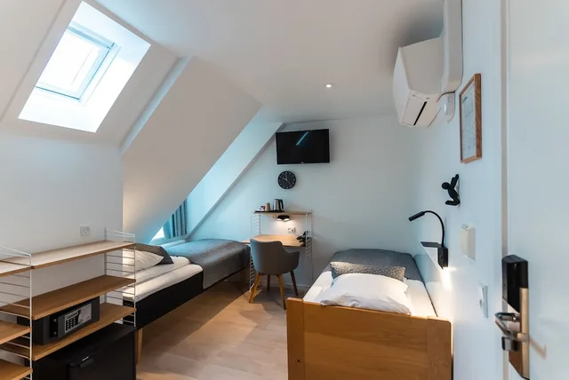 غرفة قياسية ثلاثية بثلاثة أسرّة، GO Hotel Ansgar 3/5
