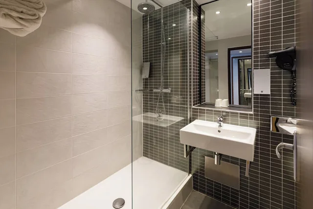 غرفة قياسية بسرير كوين، Best Western Clermont Ferrand Centre 4/5