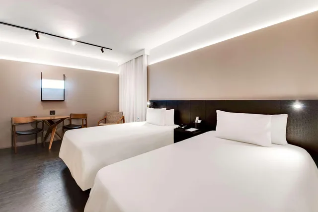 غرفة فاخرة ثلاثية بسريرين منفصلين، Radisson Hotel Paulista Sao Paulo 2/3