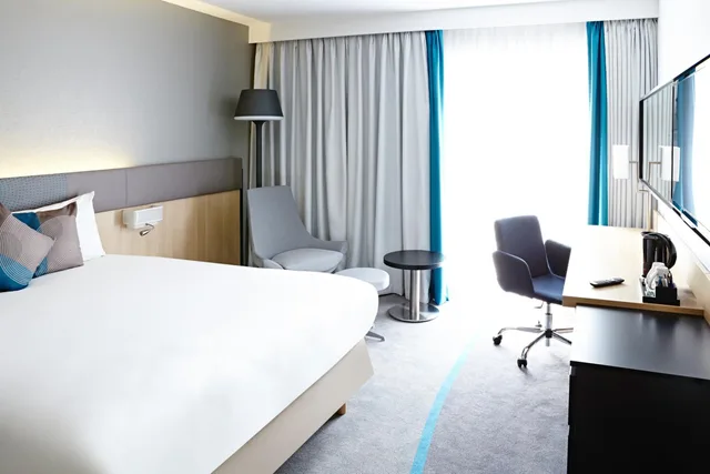 غرفة سوبيريور بسرير فردي، Novotel London Wembley 3/9