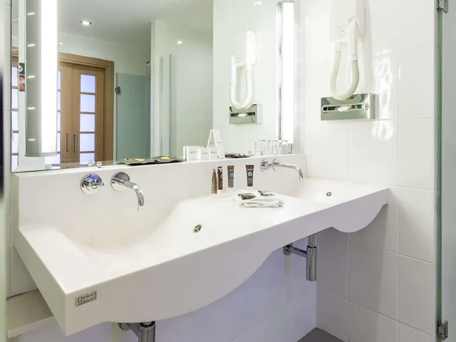 Superior, Suite, Queen Bed, Novotel Kayseri 3/4