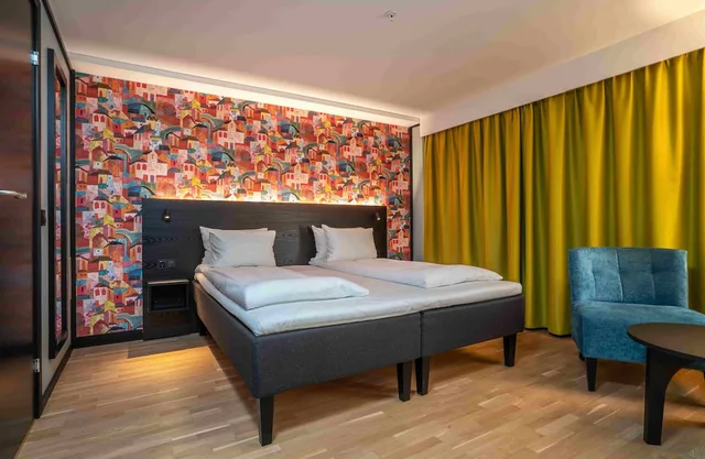 Standard, Double Bed, Thon Hotel Hammerfest 1/3