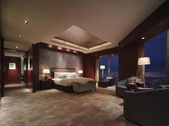 جناح بسرير كينج، China World Summit Wing, Beijing, A Shangri-La Hotel 2/3