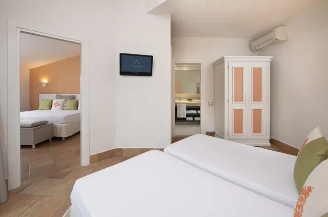 Classic, Family, Double Bed, Chia Laguna - Hotel Village 3/10
