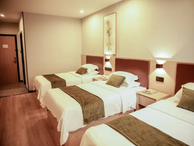 غرفة عائلية، Greentree Inn Anhui Suzhou Railway Station Express Hotel 2/2
