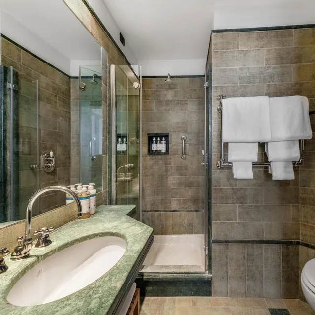 استوديو كبير مع أريكة بمطبخ صغير، Camperio House Suites 4/9