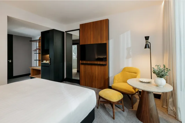 غرفة قياسية، Crowne Plaza Adelaide Mawson Lakes 3/6