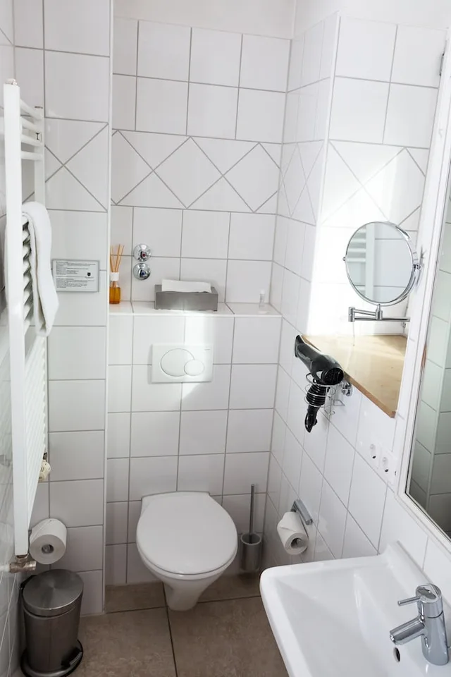 غرفة كلاسيكية بسرير كوين، Hotel Villa Marstall 4/5