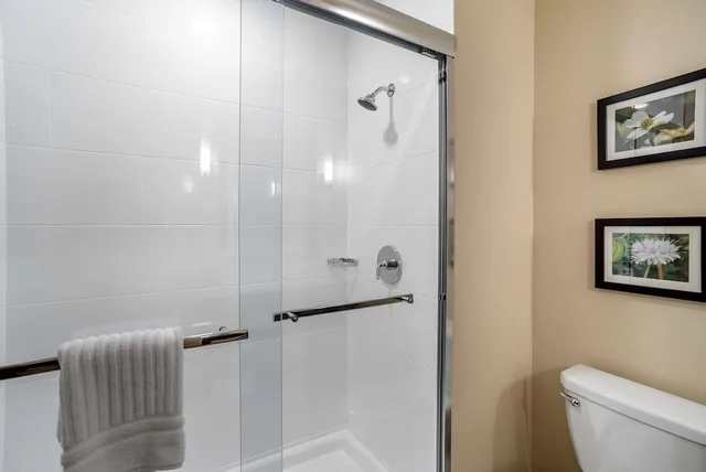 Standard, 2 Queen Beds, Comfort Inn & Suites Winchester VA 5/5