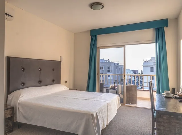 Standard, Twin Beds, Aeropuerto Sur 3/10