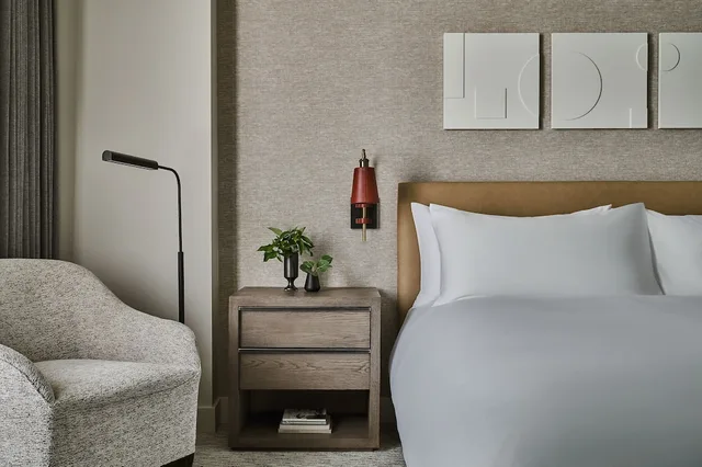 Resort, Studio, Suite, King Bed, Pendry Park City 3/4