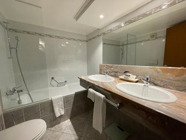 دوبلكس بمنطقة جلوس، Hotel d Alleves 3/4