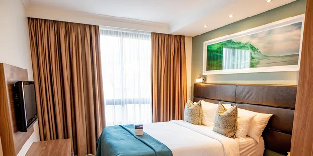 Mountain, Apartment, Single Bed, Balcony، President Hotel Cape Town 2/7
