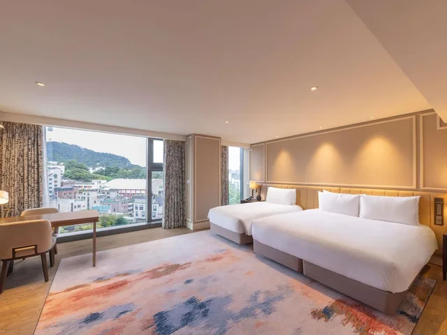 Namsan, 1 King and 1 Single Beds، The Ambassador Seoul - A Pullman Hotel 1/5