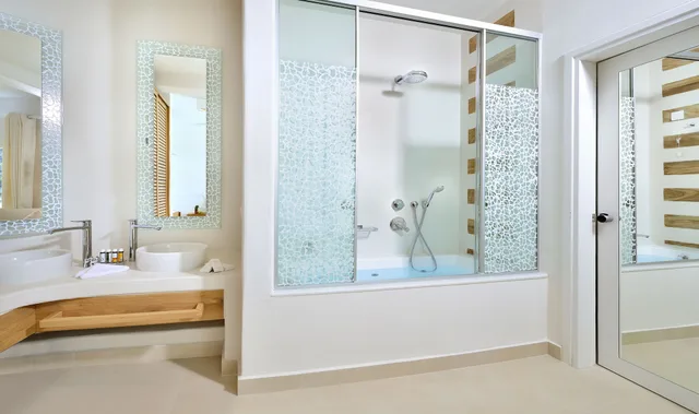 Sunshine, Junior Suite, King Bed, Sea View, Sofa، Nissaki Boutique 8/8