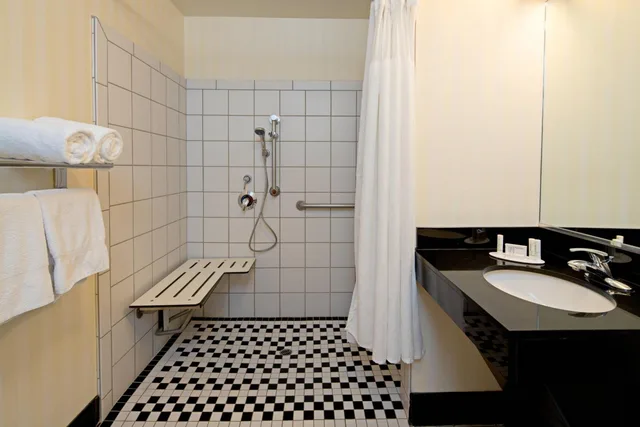 Room, King Bed, Bathtub, Accessible, Fairfield Inn Suites Los Angeles West Covina 2/4