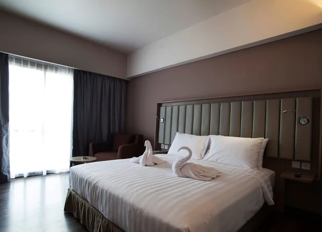 غرفة سوبيريور بسرير كينج، GAMMARA HOTEL MAKASSAR 1/6