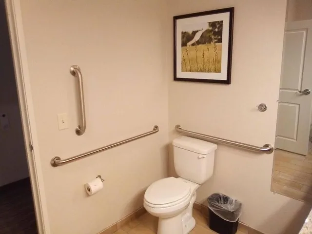 جناح بسريرين كوين لذوي الإعاقة، GrandStay Hotel & Suites Rock Valley 1/4