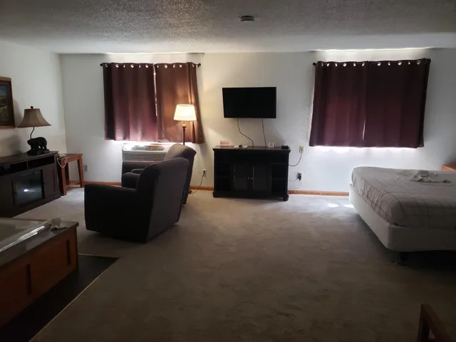 جناح، Americas Best Value Inn & Suites International Falls 3/5