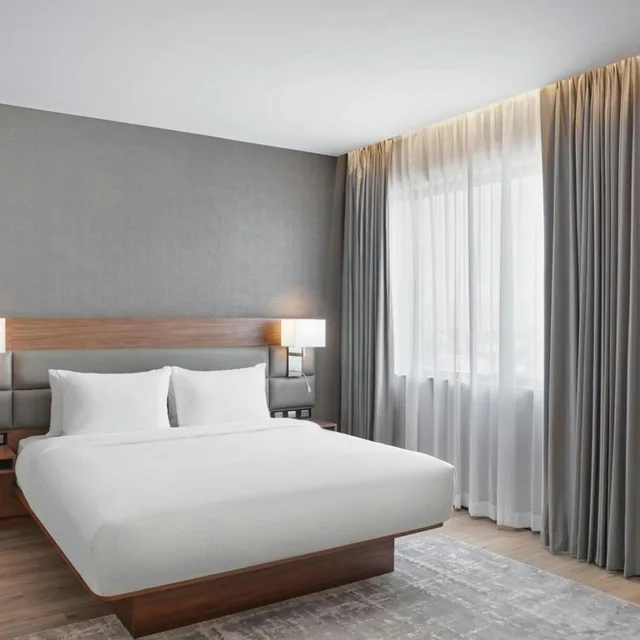 غرفة كبيرة بسرير كينج بإطلالة على المدينة، Ac Hotel By Marriott Saltillo 1/8