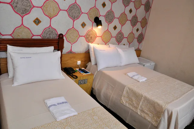 غرفة قياسية ثلاثية، HOTEL RIAZOR 2/5