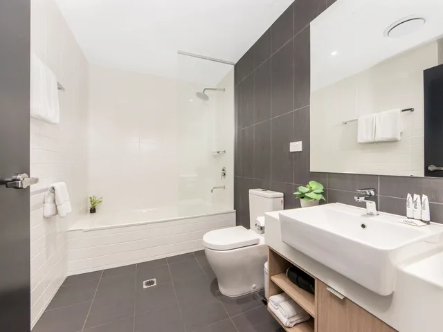 2 Bedrooms, Apartment, 2 King Beds, Quest Springfield Central 4/4