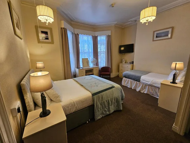 غرفة عائلية، Rivelyn Hotel 10/10