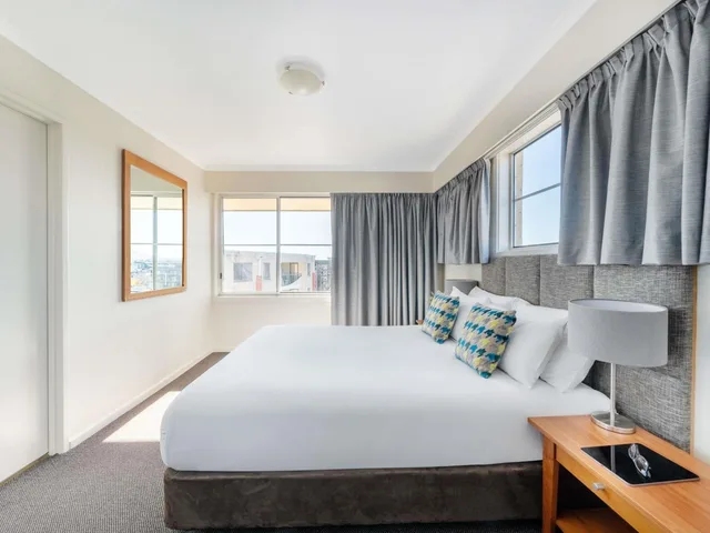 شقة بسرير كوين وسرير مزدوج بغرفتي نوم، Mantra On Northbourne Canberra 2/6