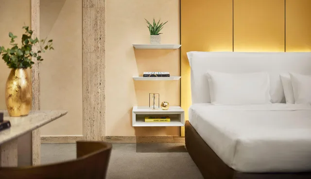 غرفة بريميوم بسرير كينج، Park Hyatt Milano Hotel 2/5