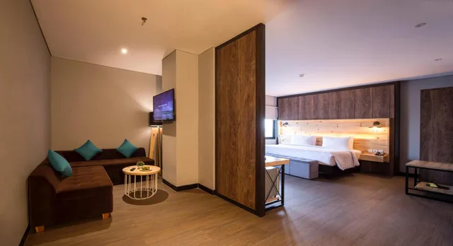 جناح بريميير، Ayaartta Hotel Malioboro 5/6