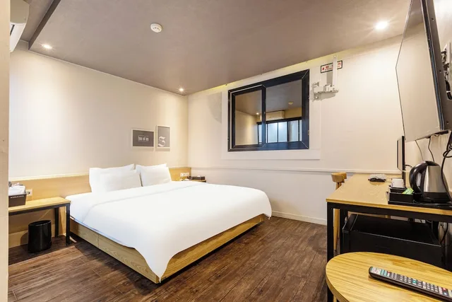 غرفة قياسية بسرير مزدوج، Dublin Hotel 4/9