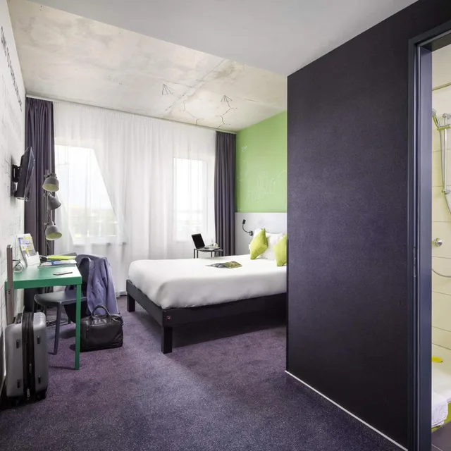 غرفة قياسية بسرير كينج، Ibis Styles Budapest Airport 2/3