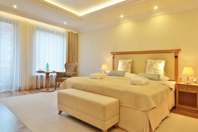 Romantic, Superior, Double Bed, Retro Riverside Wellness Resort 1/3