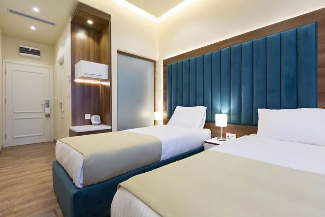 غرفة قياسية بسرير مزدوج أو سريرين منفصلين، Marquise Hotel 2/4