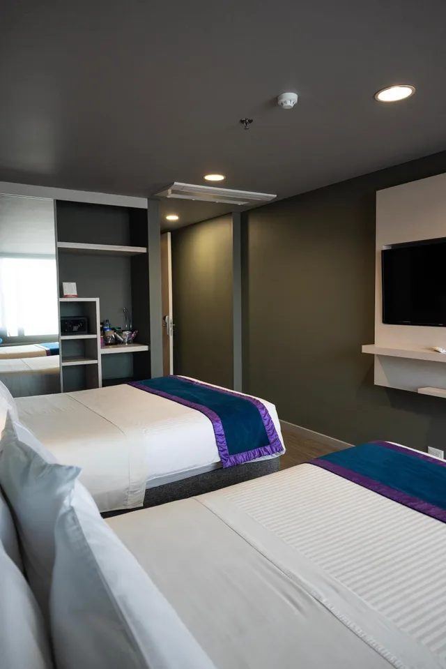 Room, 2 Queen Beds, Hotel Black Tower Premium 9/10