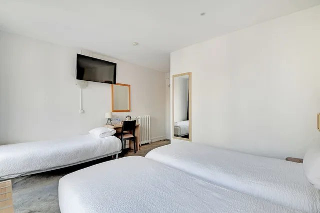 غرفة ثلاثية بثلاثة أسرّة، Altona Hotel 6/10