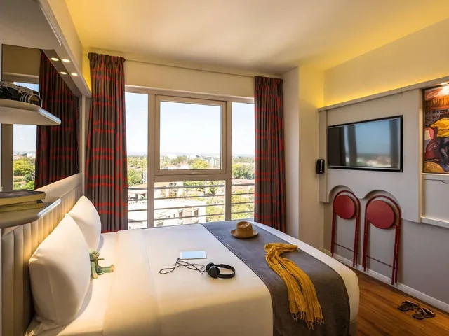 Room, Double Bed, ibis Styles Nairobi Westlands 4/18
