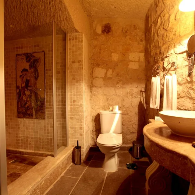 جناح بسرير كينج، Miras Hotel 6/10