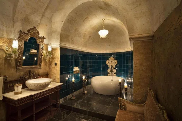 Signature, Suite, Queen Bed, Sacred House 1/2