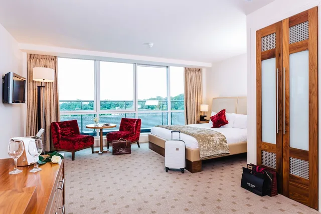 Superior, Double Bed, Adult Only، Hodson Bay Hotel 4/6