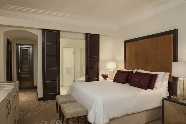 جناح بسرير كينج بإطلالة على المدينة، Four Seasons Hotel Buenos Aires 5/8