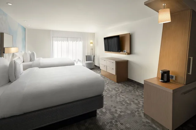 غرفة بسريرين كوين لذوي الإعاقة، Courtyard by Marriott Seattle Northgate 3/4