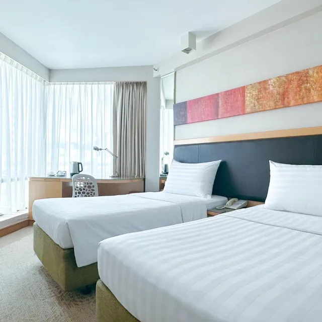 Cosmo, Double or Twin Bed، Stanford Hotel 2/4