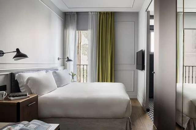 Room, Twin Beds, Totem Madrid 4/5