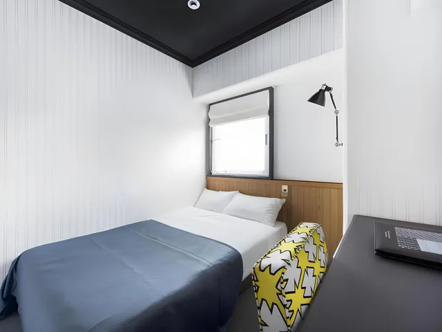 Semi Room, Standard, Single, Semi Double Bed، Estinate Hotel Naha 1/3