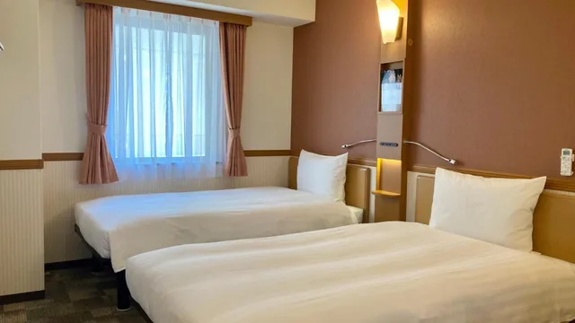 غرفة سوبيريور بسريرين منفصلين للمدخنين، Toyoko Inn Hakodate Ekimae Asaichi 2/2