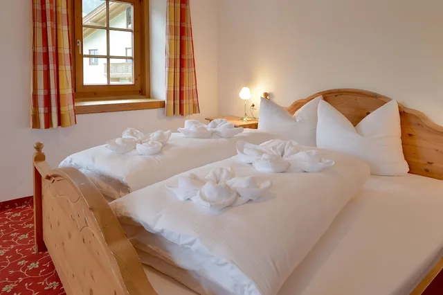 Mayrhof, Family, King and Twin Beds, Balcony، Hotel Postschlössl 2/3